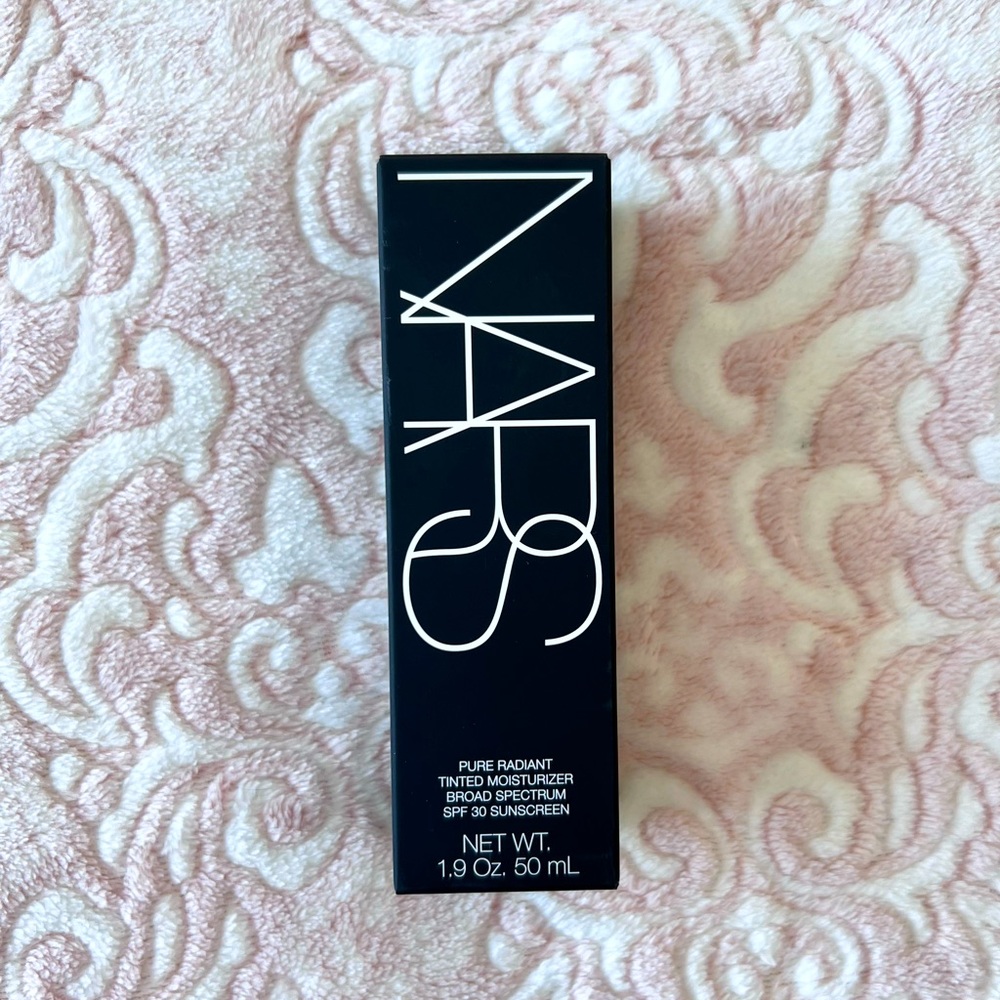 NARS Pure Radiant Tinted Moisturizer - NIB NEVER USED!!!